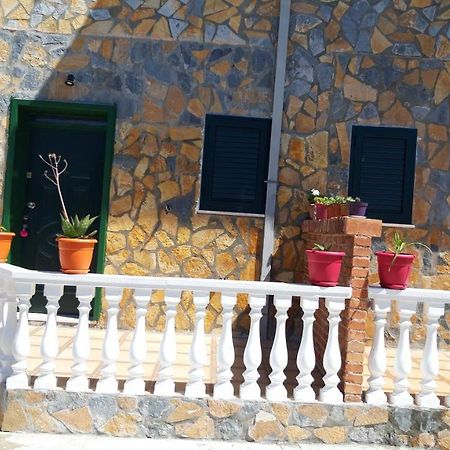 Villa Fredi Orikum Εξωτερικό φωτογραφία